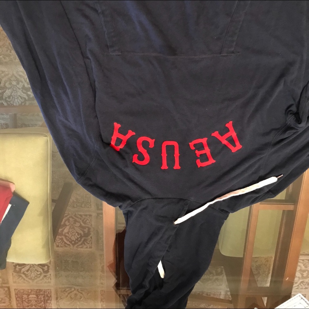 Long sleeve hoodie